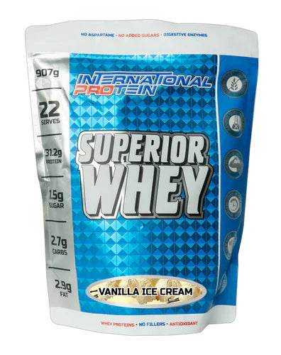 International Protein Superior Whey in vanilla flavor, 907g container, showing the protein powder inside and product packaging.